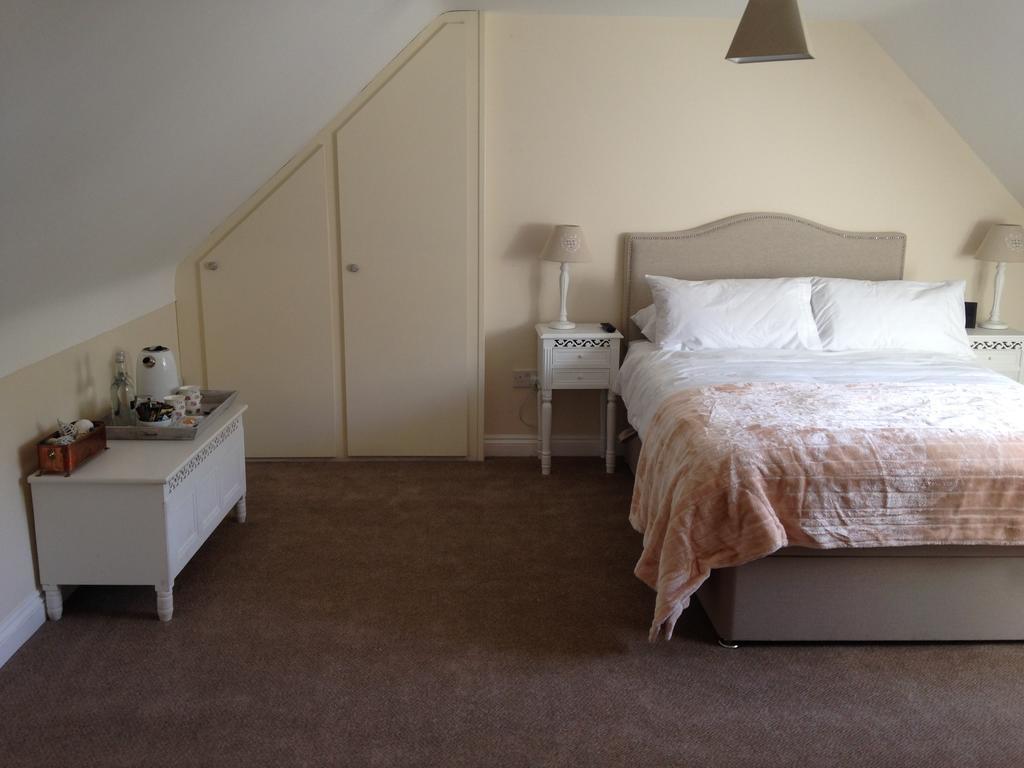 Whitethorn Bed And Breakfast コングルトン 部屋 写真